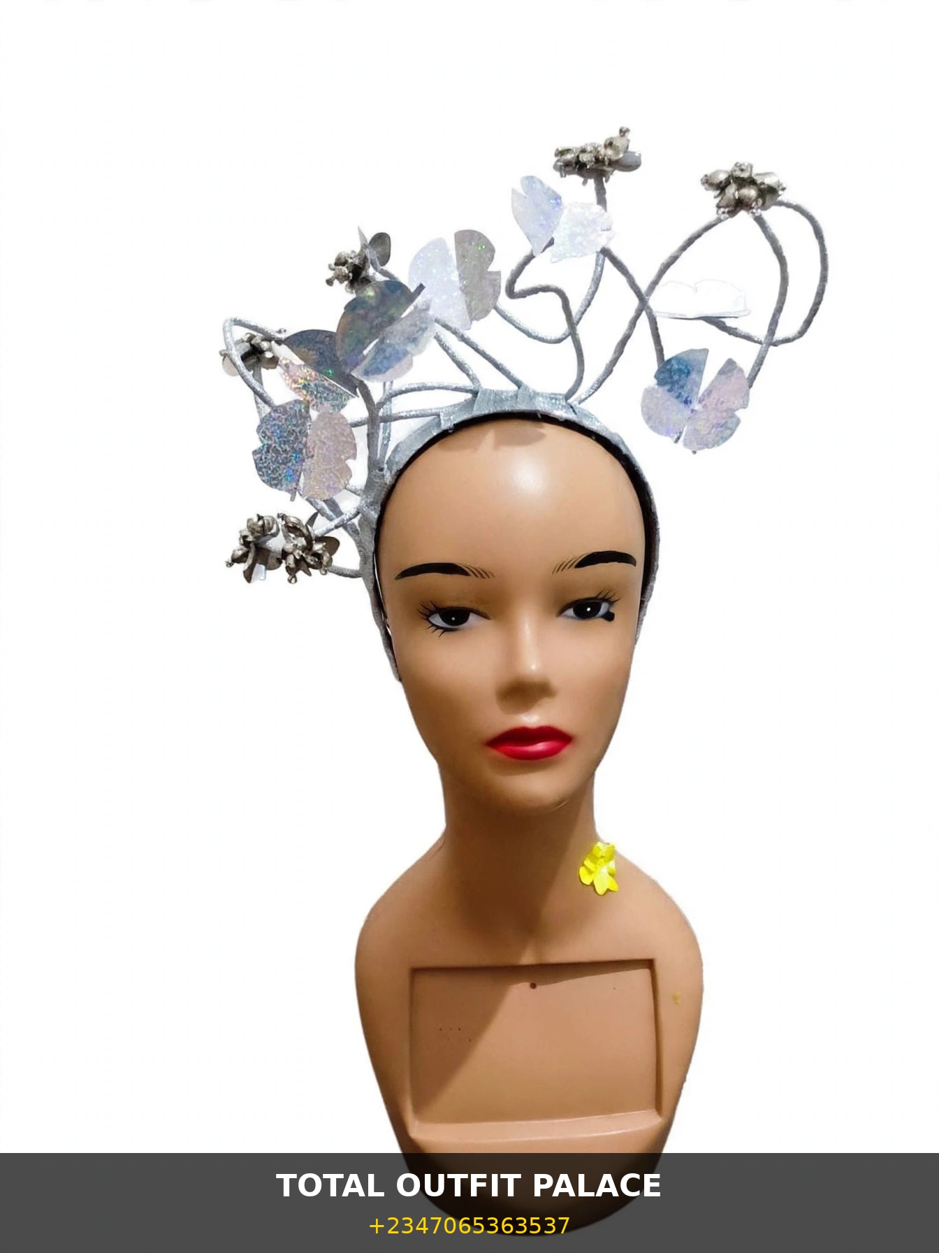 FASCINATOR