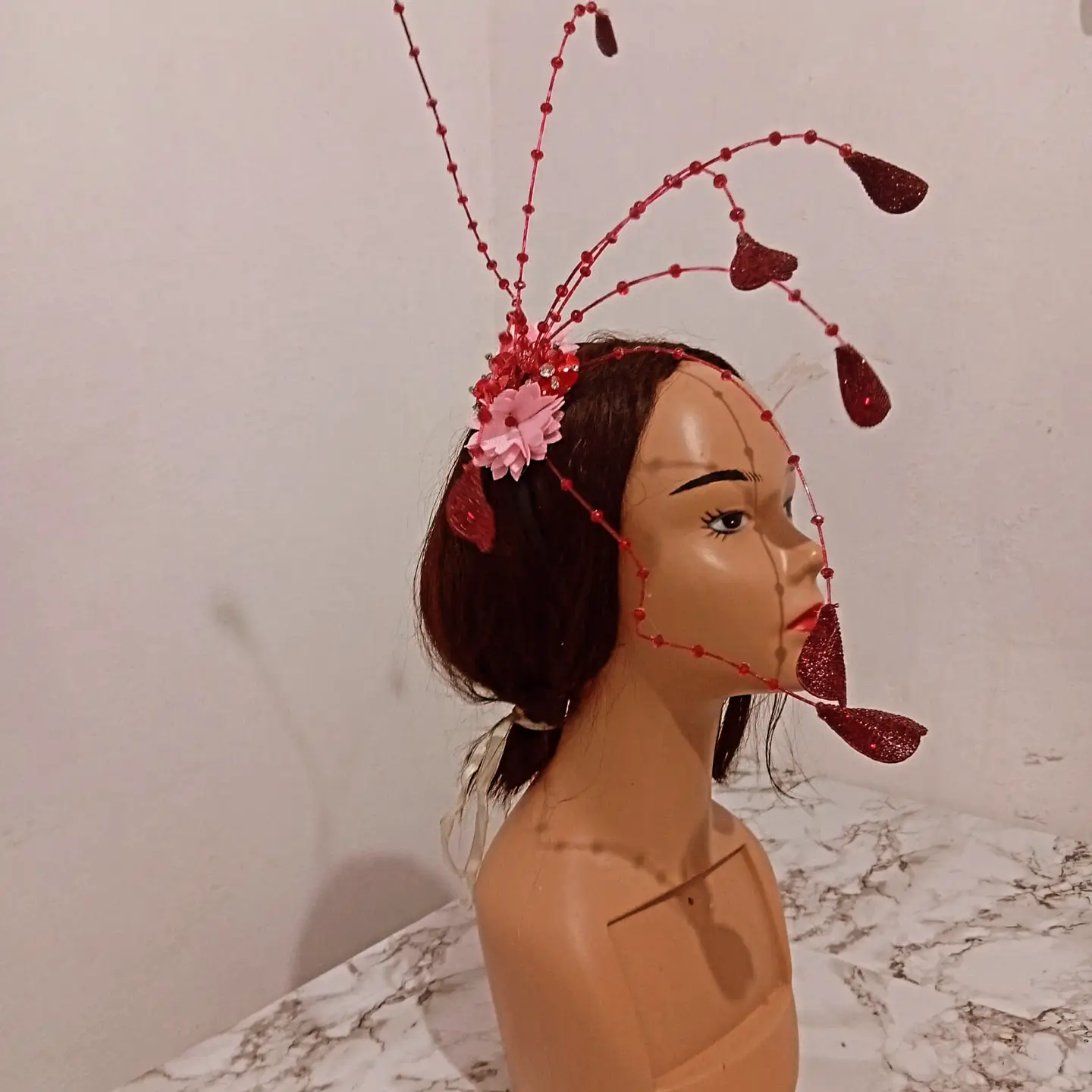 FASCINATOR